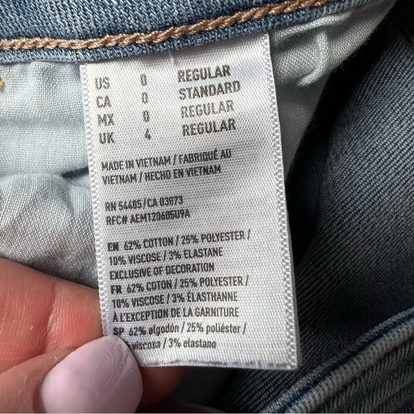 American Eagle Women’s Super Super Stretch Light Wash Skinny Jeans, Size 0 - Picture 6 of 10